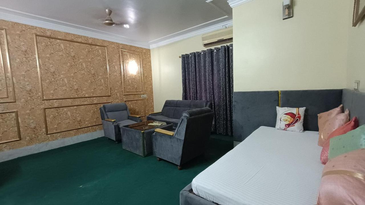 Hotel Sangam Baharampur Eksteriør billede
